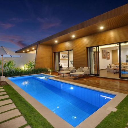 The Claremont Luxury Villas Seminyak Exterior foto