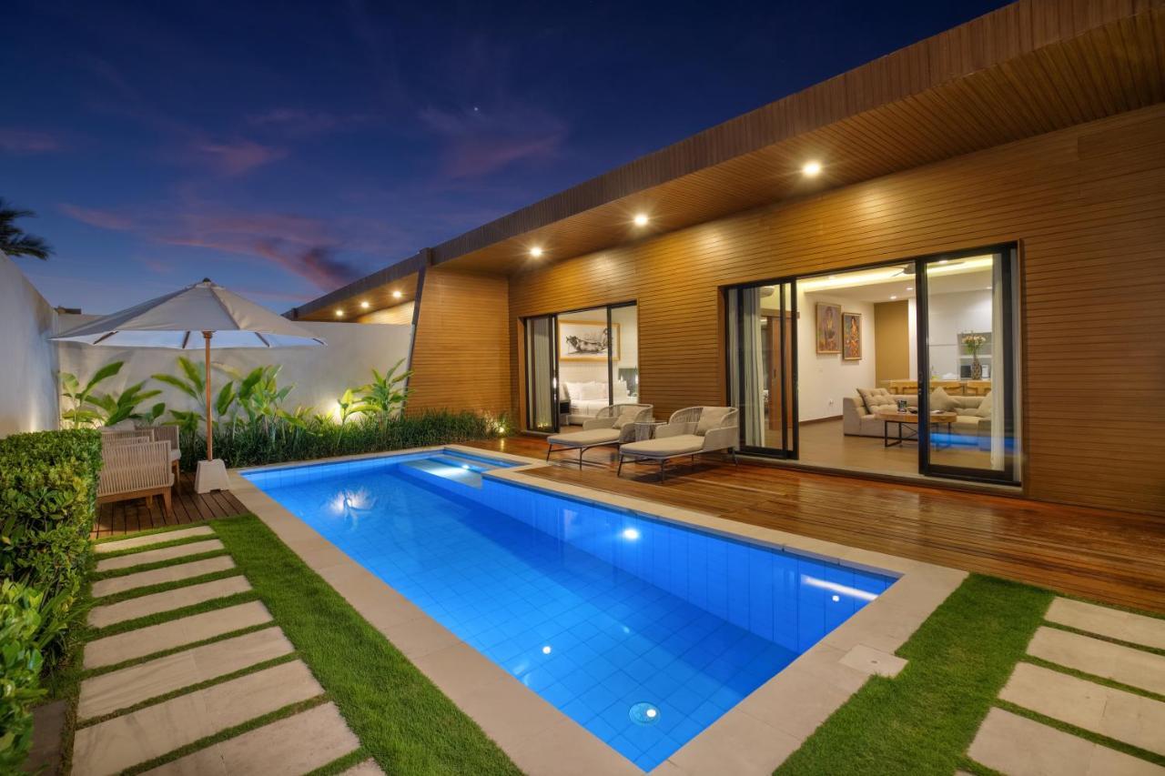 The Claremont Luxury Villas Seminyak Exterior foto